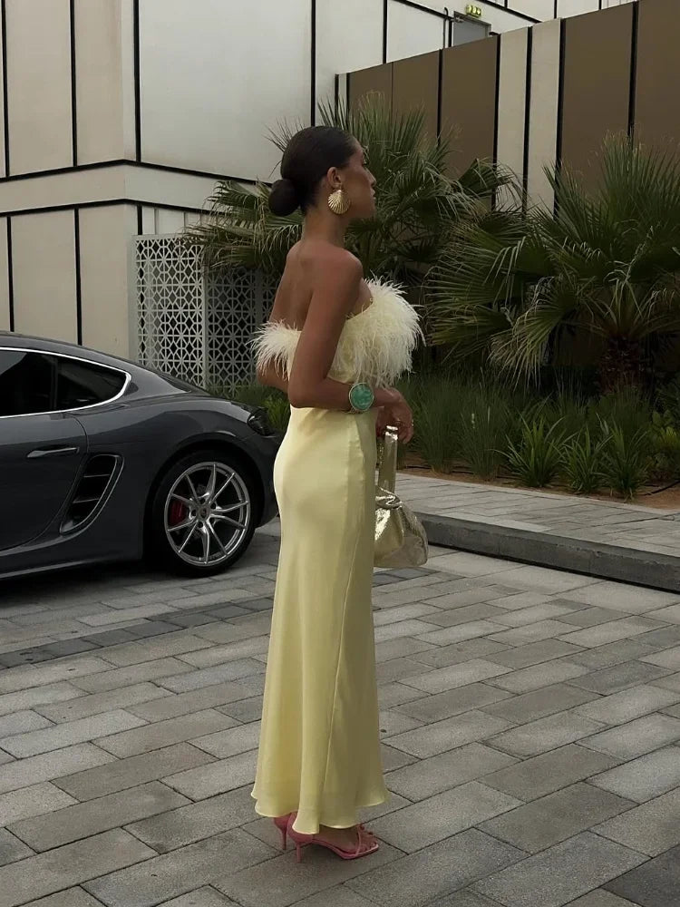 Fashion High Waist Yellow Feather Splicing Long Gown Chic Summer Sleeveless Dress Women Elegant Satin Strapless Party Robes 2025