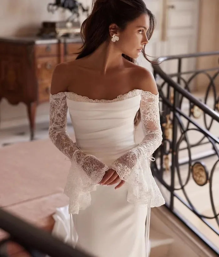 Fashion Off The Shoulder Mermaid Wedding Dress 2025 Sexy Lace Flare Sleeve Boho Bridal Dresses Elegant customized