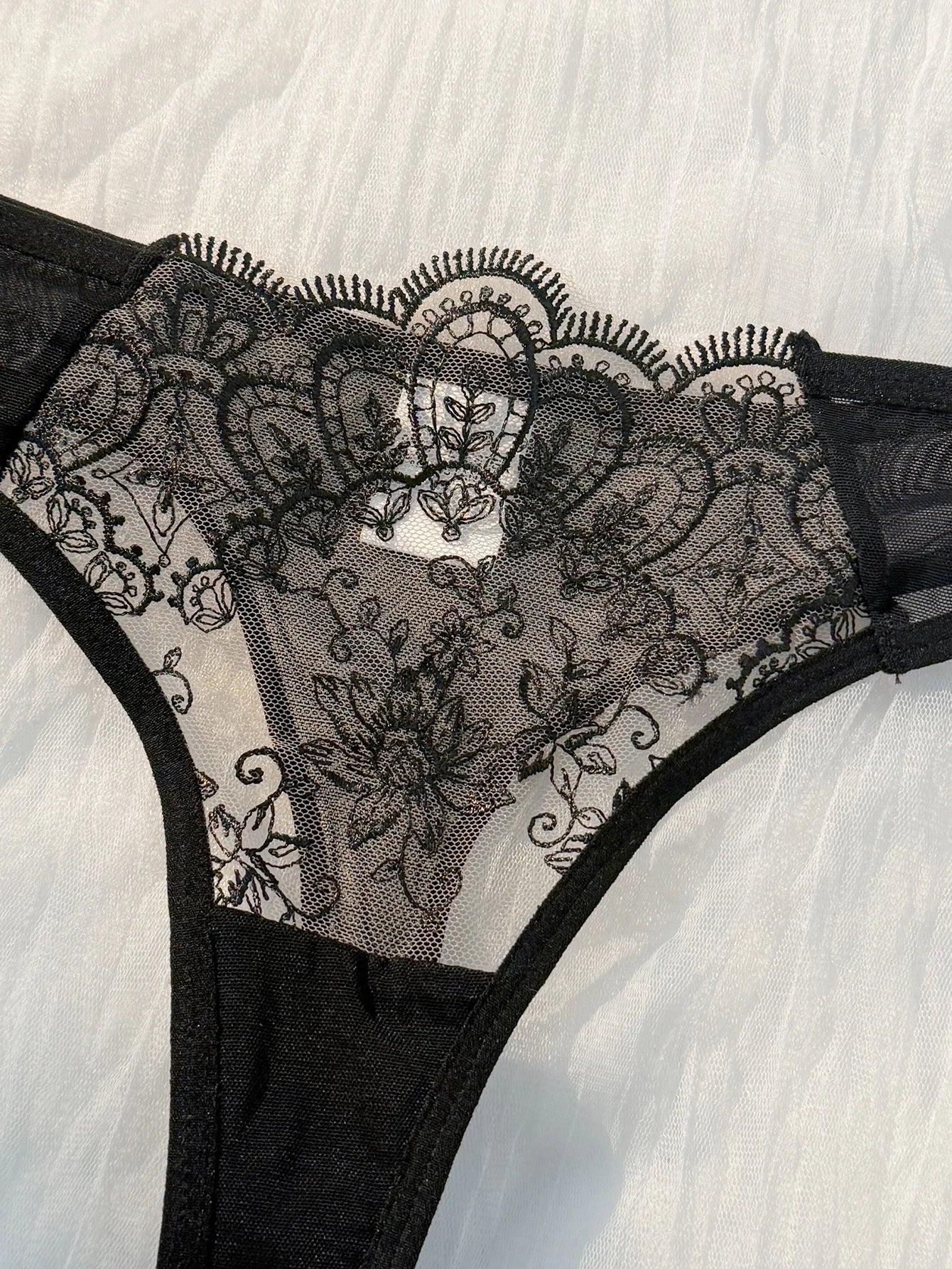 2-piece women's black comfortable lightweight bow semi transparent lingerie set