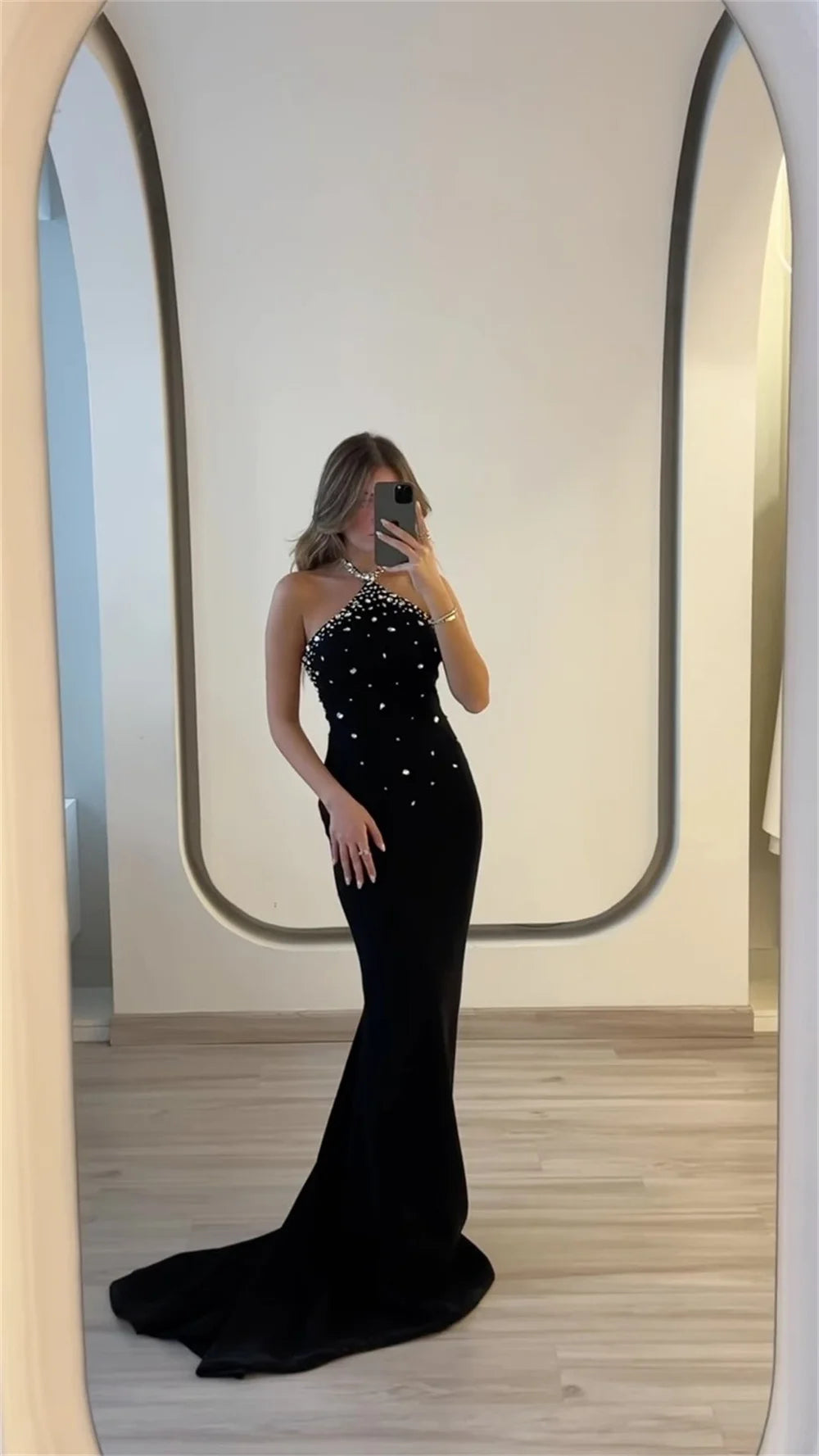 Cathy Black Bright Rhinestones Mermaid Prom Dress Halter Neck Sleeveless vestidos de noiva Customized Sweep Train Formal Evening