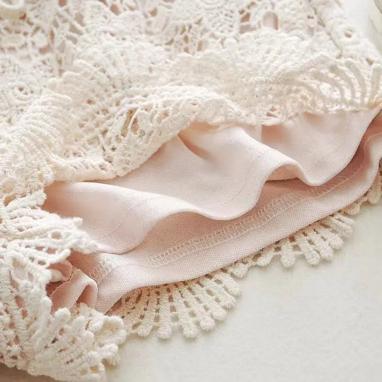 Fashionable Lace Shorts  Women Casual Korean Version Anti-exposure Leggings Wearing Safety Insurance Sports Pants Women